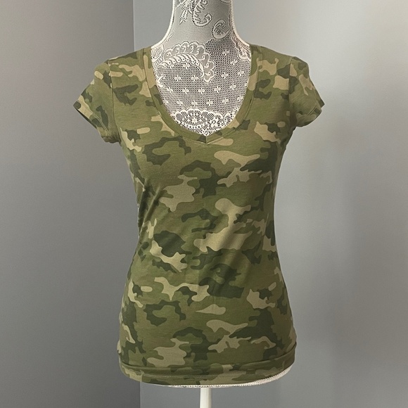 NoBo Camouflage Tee - Picture 2 of 3